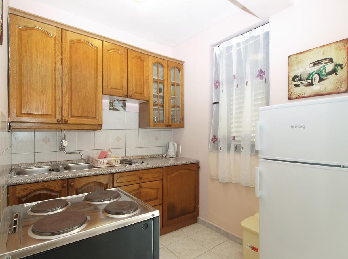 Apartments Drago 2039 Banjole Exterior photo